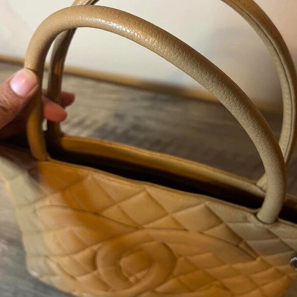 Chanel Beige Cavier Tote - Picture 2 of 16